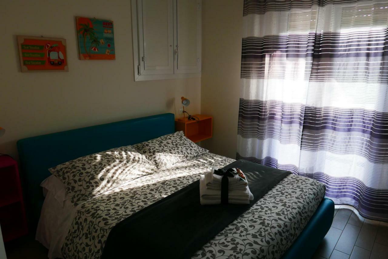 B&B Ai Tre Archi Spotorno Buitenkant foto